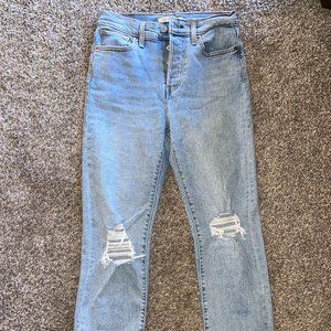 Levi's Cropped Jean